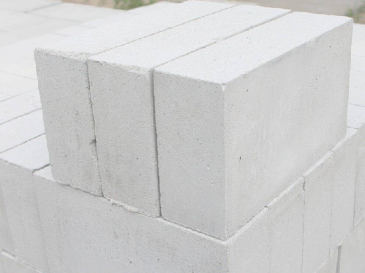 vật liệu chống cháy trong xây dựng