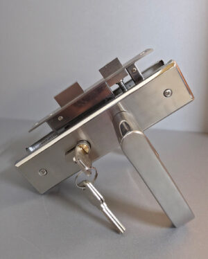 4C. Khóa tay gạt K20 -  inox 304